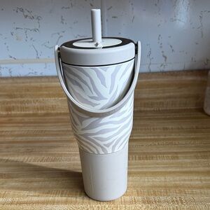 BrüMate Resa Zebra Patterned Insulated Tumbler with Handle